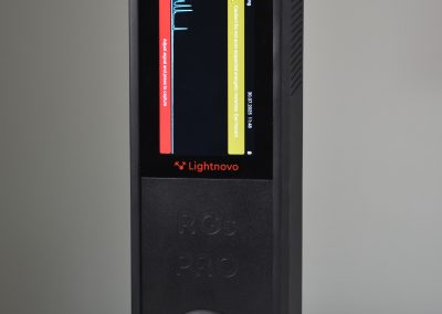 Lightnovo RG Pro spektrométer